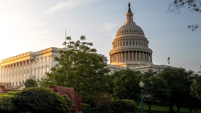 1,100+ AI Workers Sign “Pacing the Frontier” Letter Asking Washington for an AI Slowdown Plan