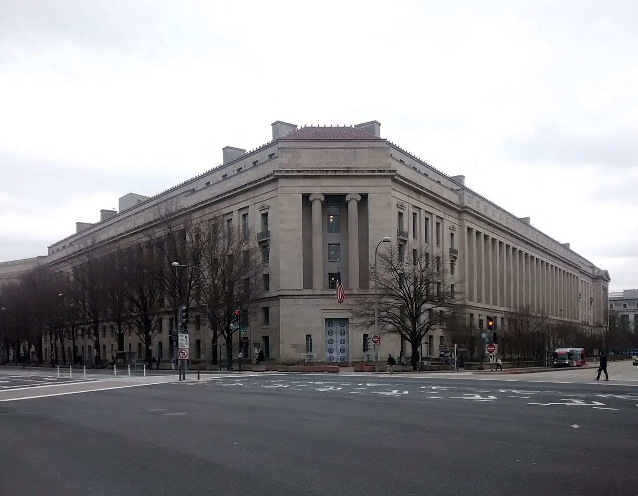 Robert F. Kennedy Department of Justice headquarters building in Washington DC, site of the apple doj antitrust settlement 2026 case