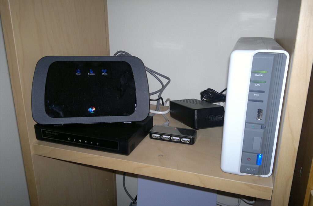 How to Set Up a NAS at Home: Your Personal Cloud in 2026 (Beginner’s Guide)