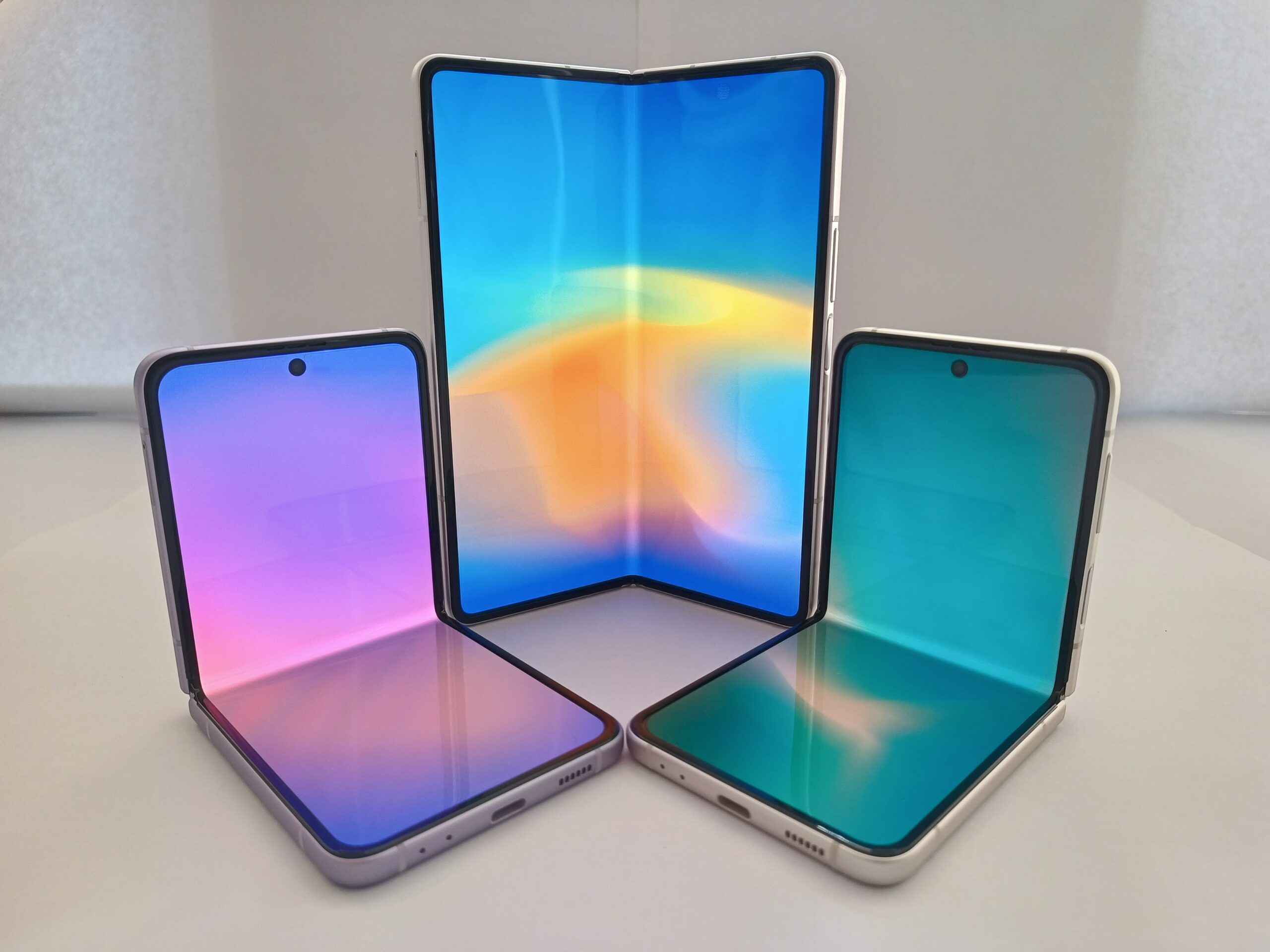 Foldable Samsung Galaxy smartphones