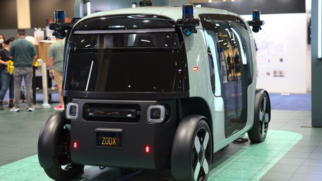 Amazon’s Zoox Recalls Robotaxi Software After One Drove Into Heavy Smoke