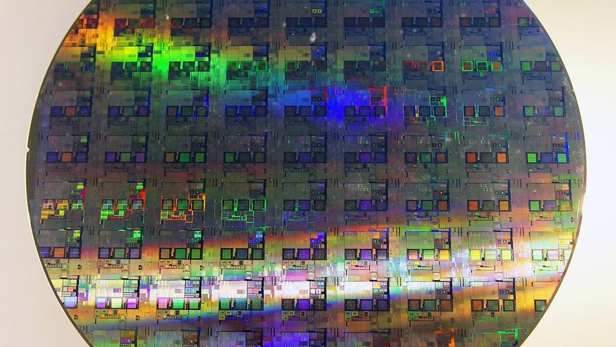 Anthropic Is Building Its Own Custom AI Chips to Power Claude